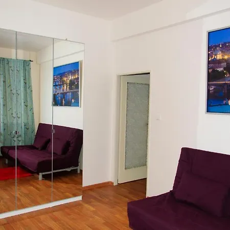 Apartment Center
