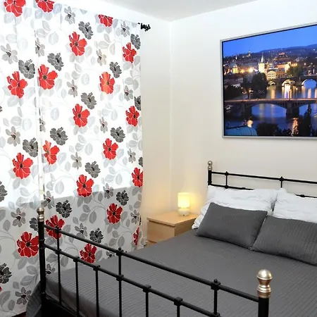Center Apartment
