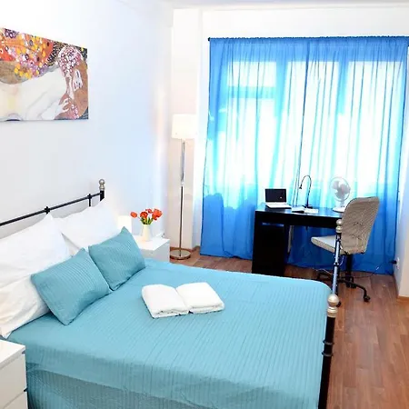 Apartment Center *